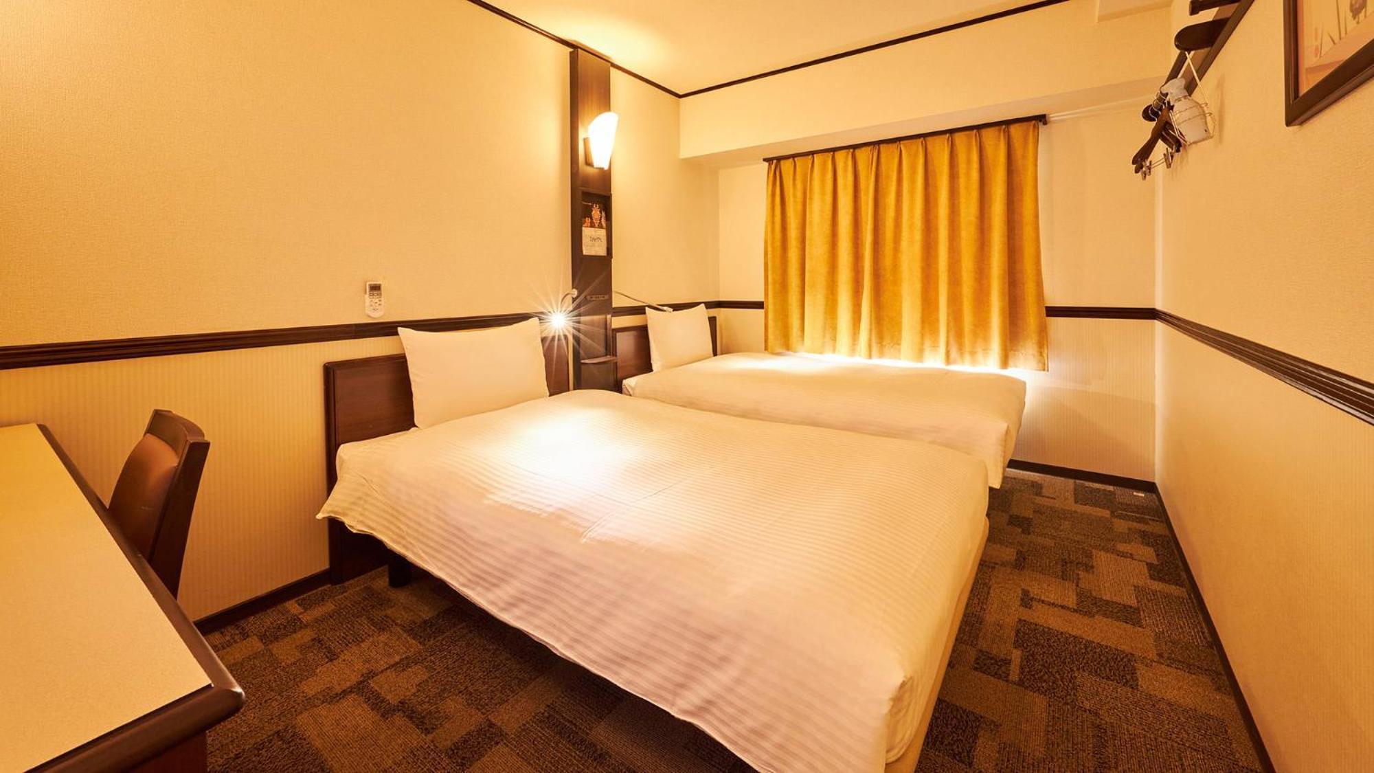 Toyoko Inn Tsu Eki Nishi Guchi Zimmer foto